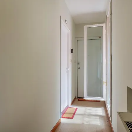 Guesthost - Bo16 2 Min Walk From Porta San Donato!