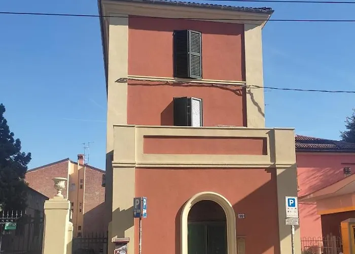 Guesthost - Bo16 2 Min Walk From Porta San Donato! *