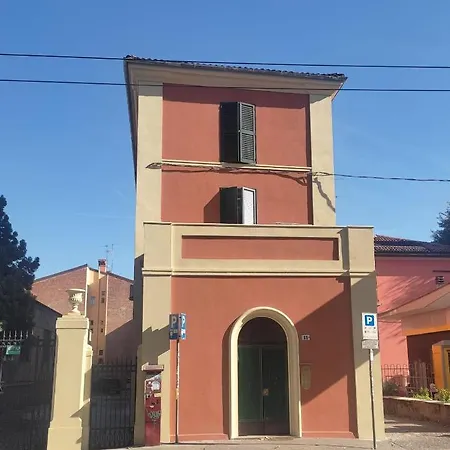 Guesthost - Bo16 2 Min Walk From Porta San Donato! *