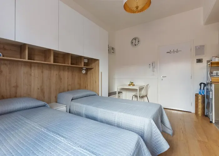 Guesthost - Bo16 2 Min Walk From Porta San Donato! شقة بولونيا